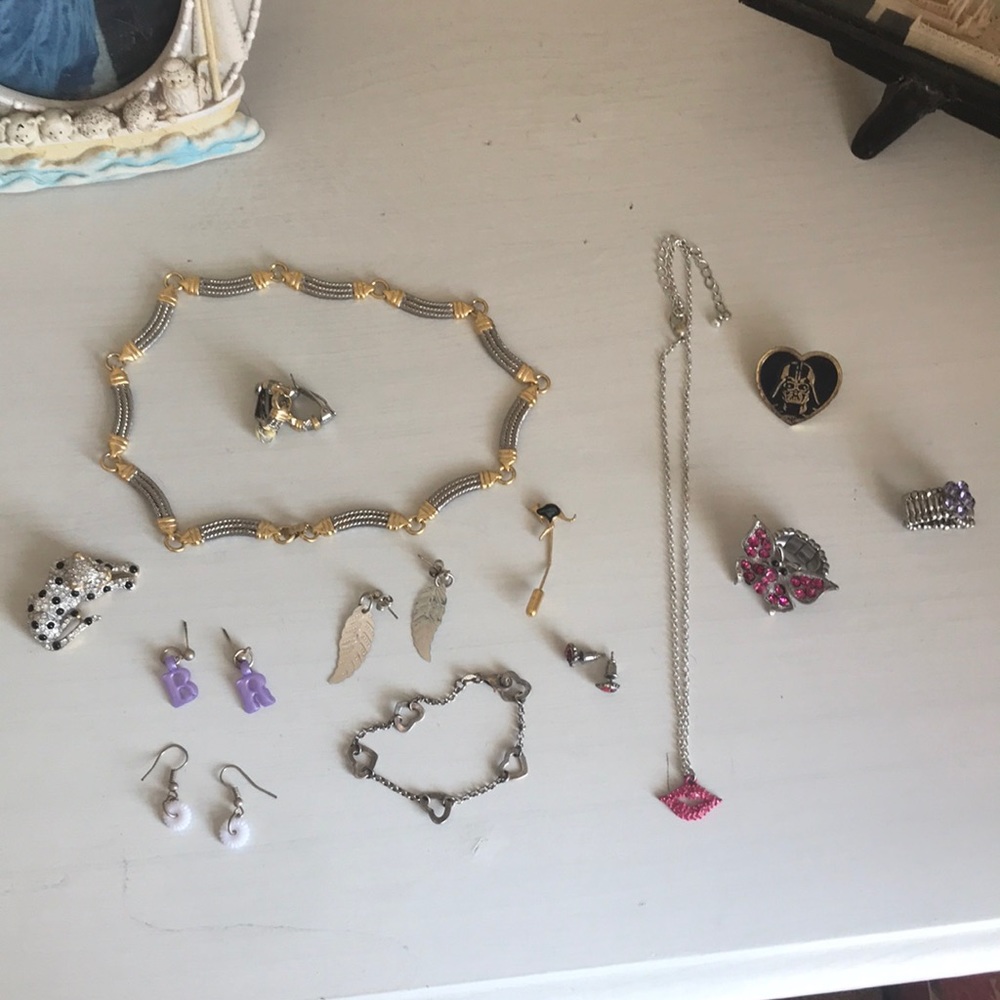 Bundle of super cute jewelry!!!